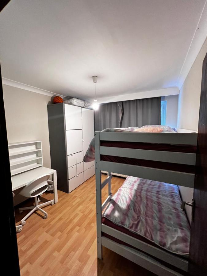 Sarhan Two-Room Apartment Брюссель Экстерьер фото